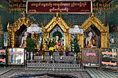 Myanmar - Sagaing hill, Soon U Ponya Shin Paya 'early offering shrine'. 